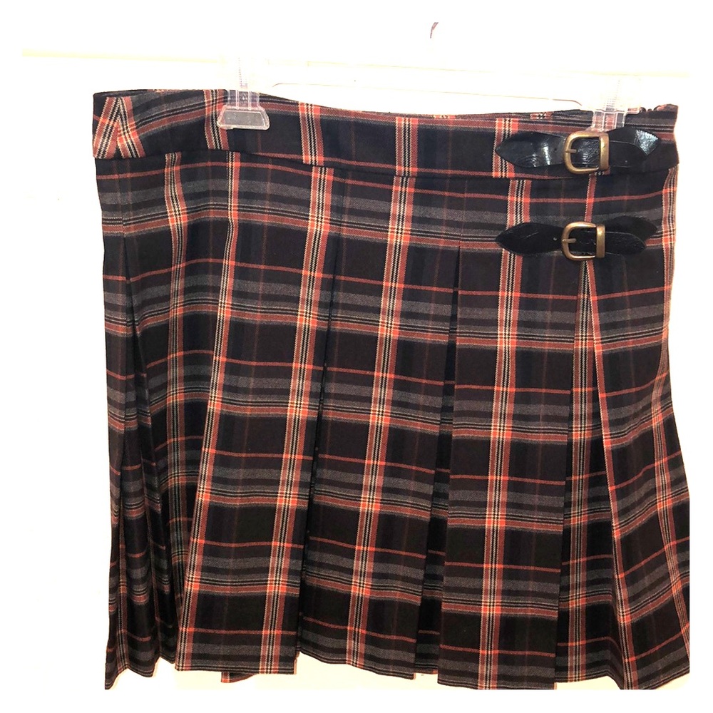 Pleated skirt